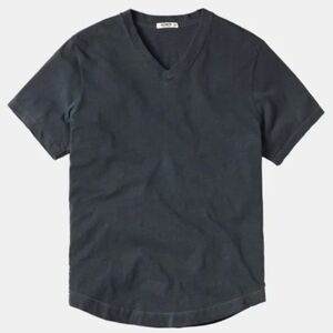 1033. Buck Mason Slub Curved Hem V-Neck Tee | Color: Coal Venice Wash